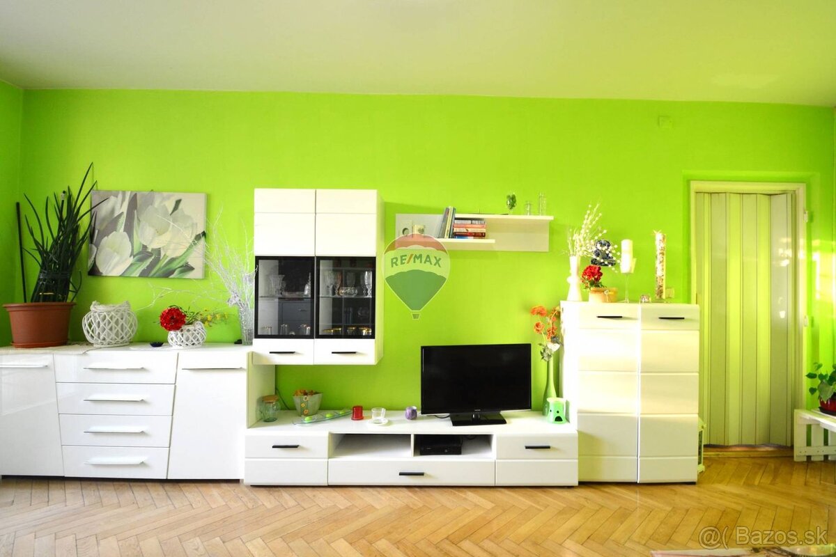 REZERVOVANÉ PREDAJ, 3 - izbový byt, Poprad, Ul. Partiz - 16