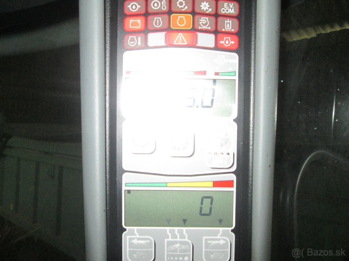 Prodám kombajn - 16