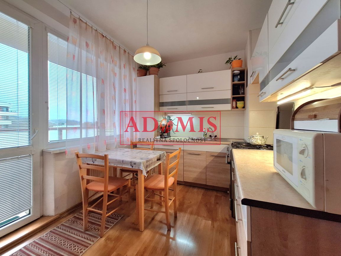 ADOMIS - predám 3izbový byt Stálicová ul., loggia 2x, Košice - 16