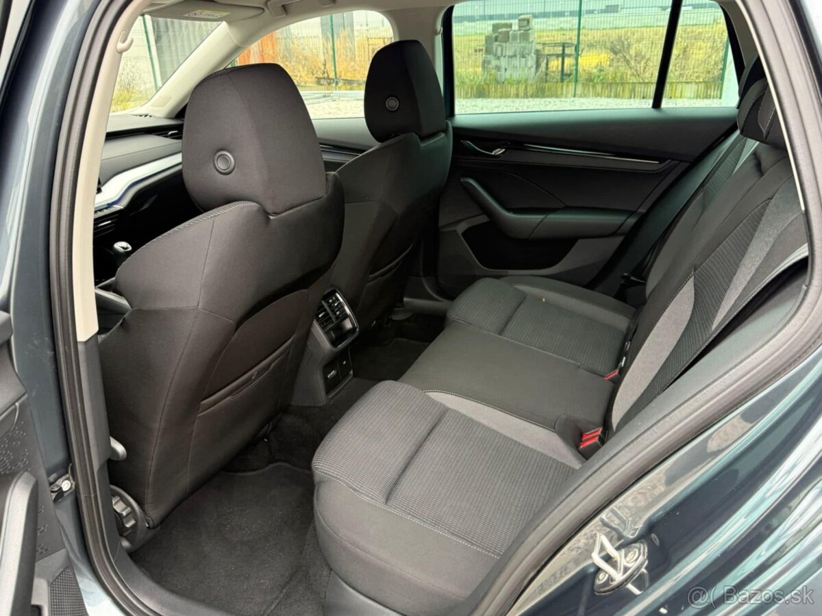 Škoda Octavia Combi 2.0 TDI -LED, VIRTUAL COCKPIT, NAVI, Výh - 16