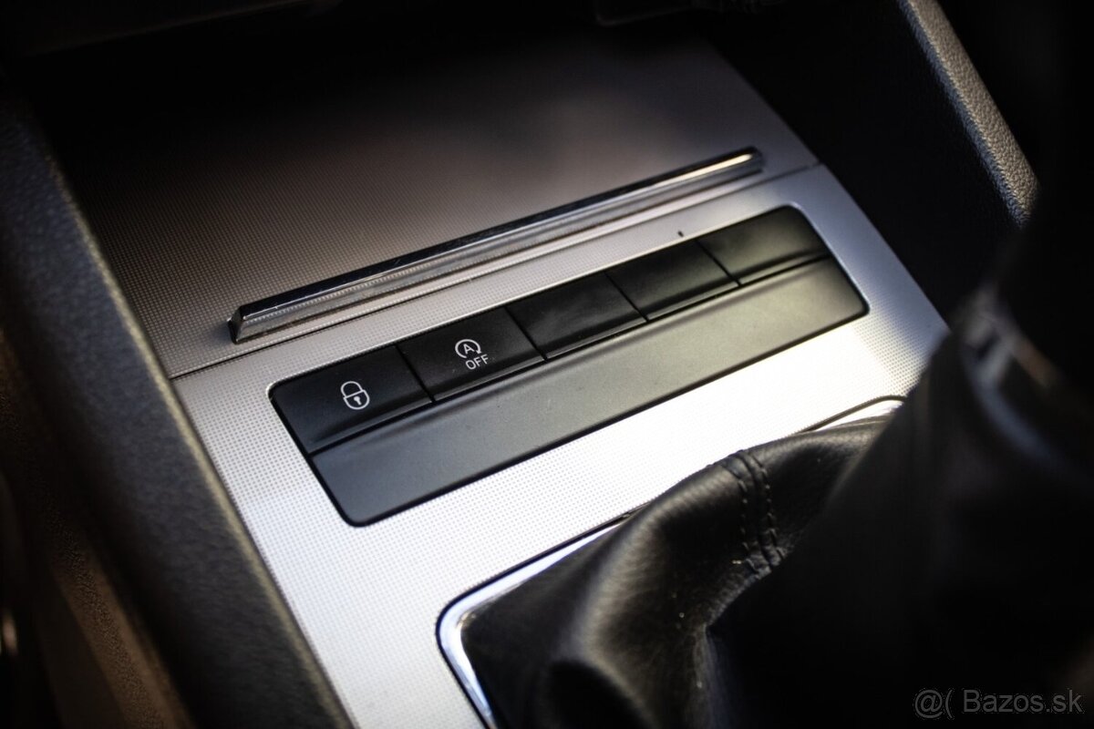 Škoda Octavia Combi 1.6 TDI Greenline - 16