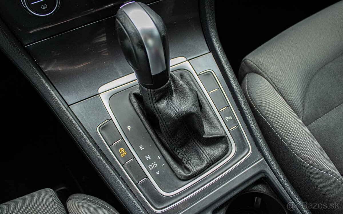 Volkswagen Golf 7.5 2.0TDI Highline DSG 110kW 2020 automat - 16