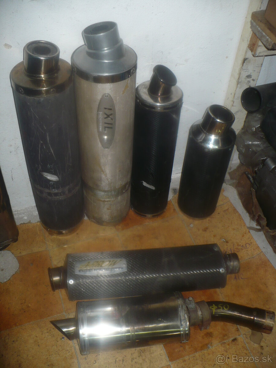 řídítka,padáky,zrcátka,světla,řetězy,páčky,brzd. pump - 16