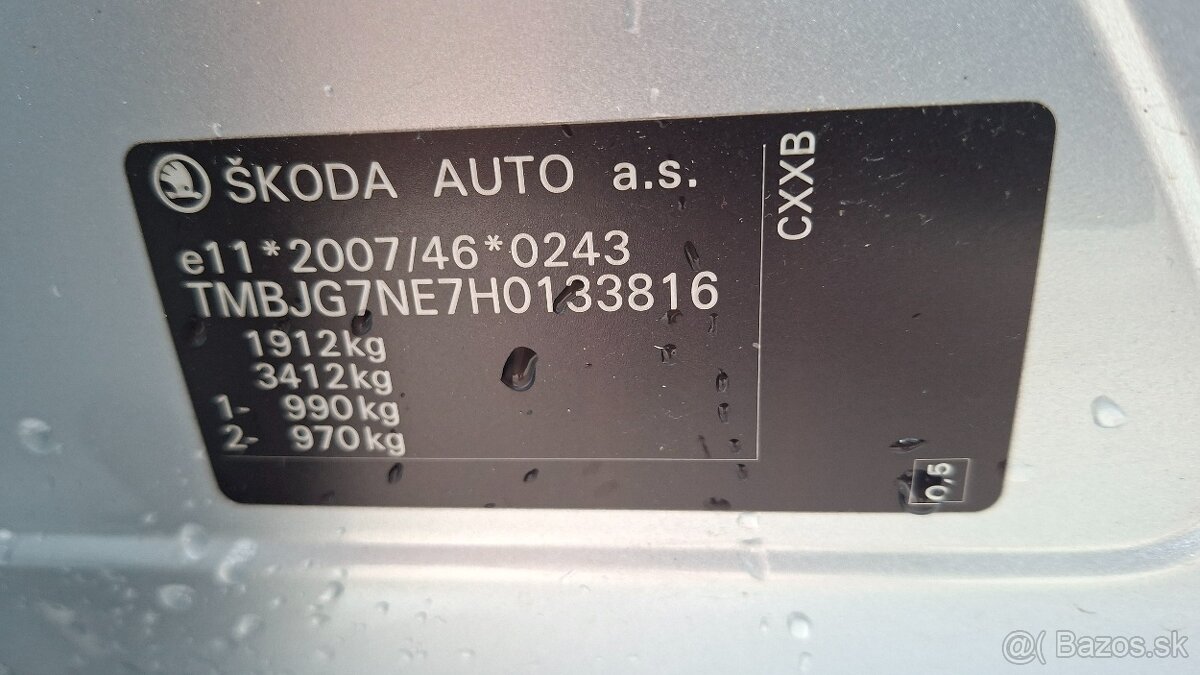 ŠKODA OCTAVIA COMBI 1.6 TDI.DSG - 16