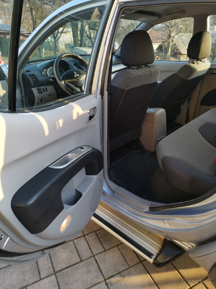 Mitsubishi l200 2 5did - 16