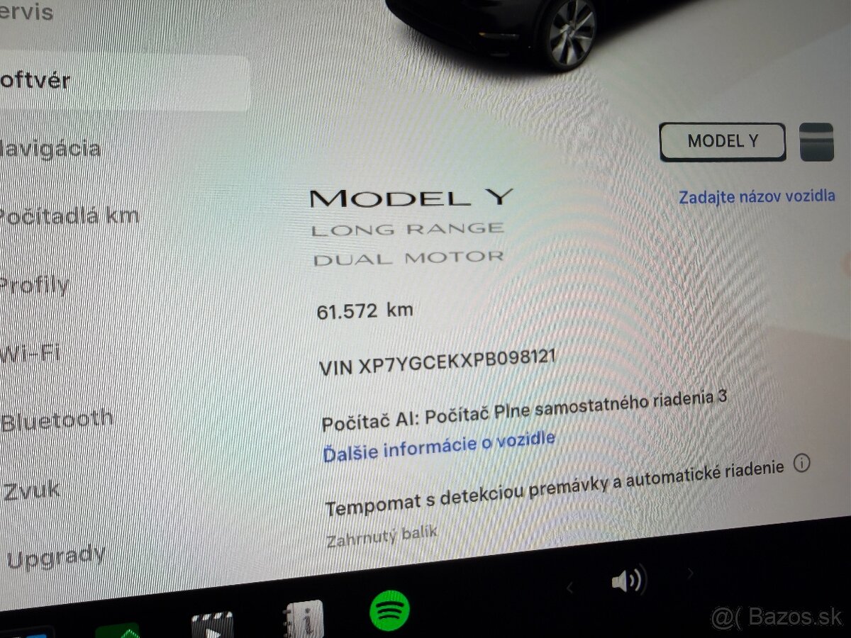 Tesla Model Y Long Range All-Wheel Drive - 16