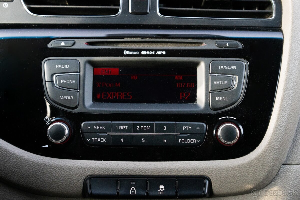 Kia Ceed GOLD, automat, úplná história - 16