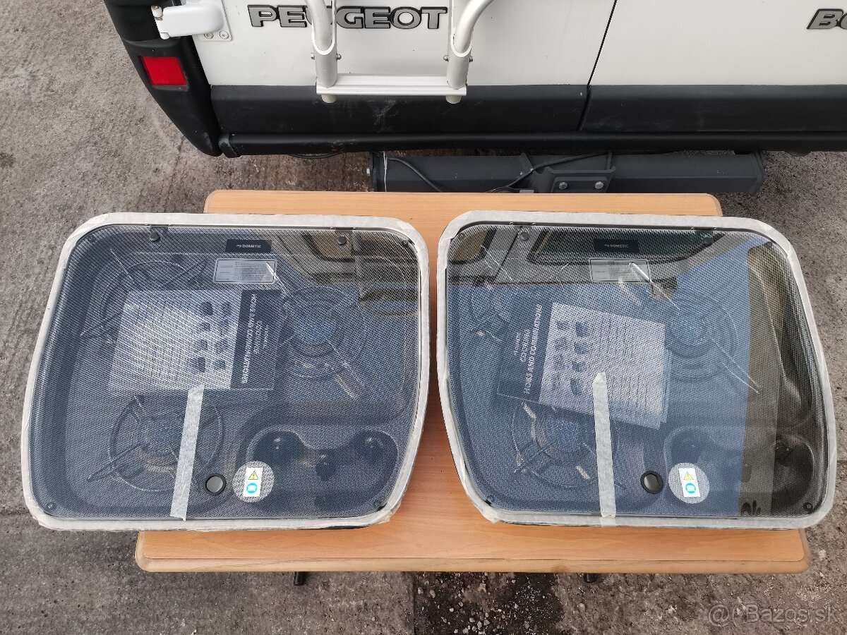 Predam dvierka a ine na autokaravan a obytny prives - 16