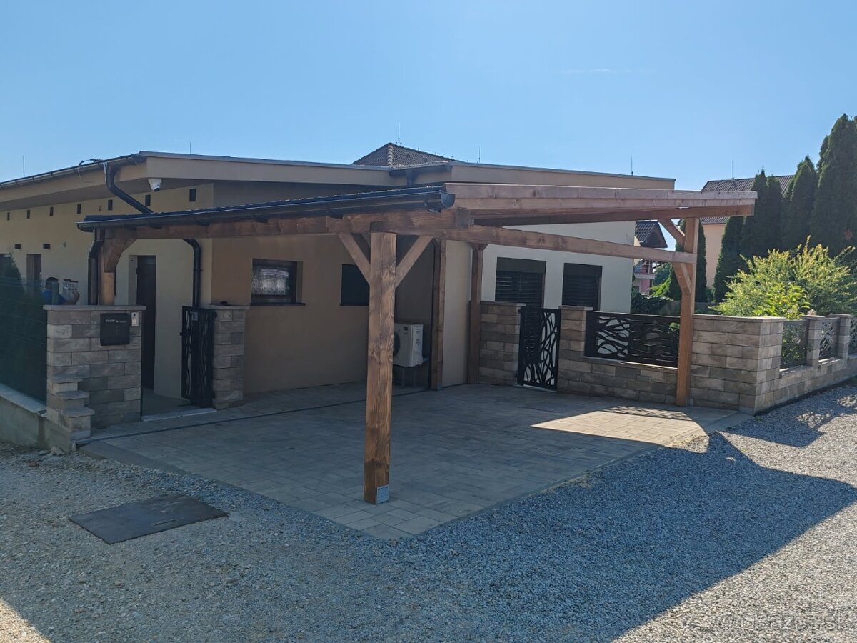 Prístrešok, altánok, záhradný domček - 16