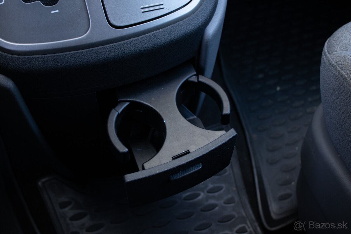 Hyundai H1 2.5 CRDi VGT E6 Tour A/T - 16