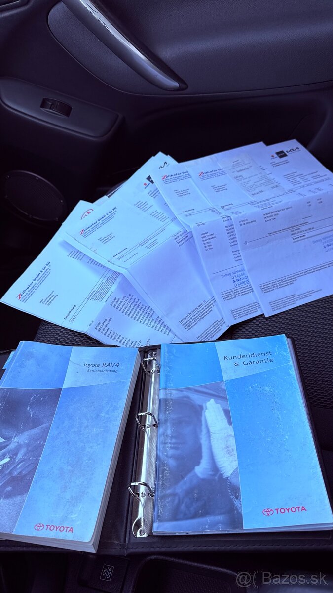 Toyota RAV4 2.0 D-4D 5D 4x4 - 16