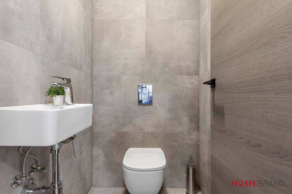 BÝVANIE VO VILA DOME - 3-IZBOVÝ BYT, ZÁHRADA, PARKOVANIE, TR - 16