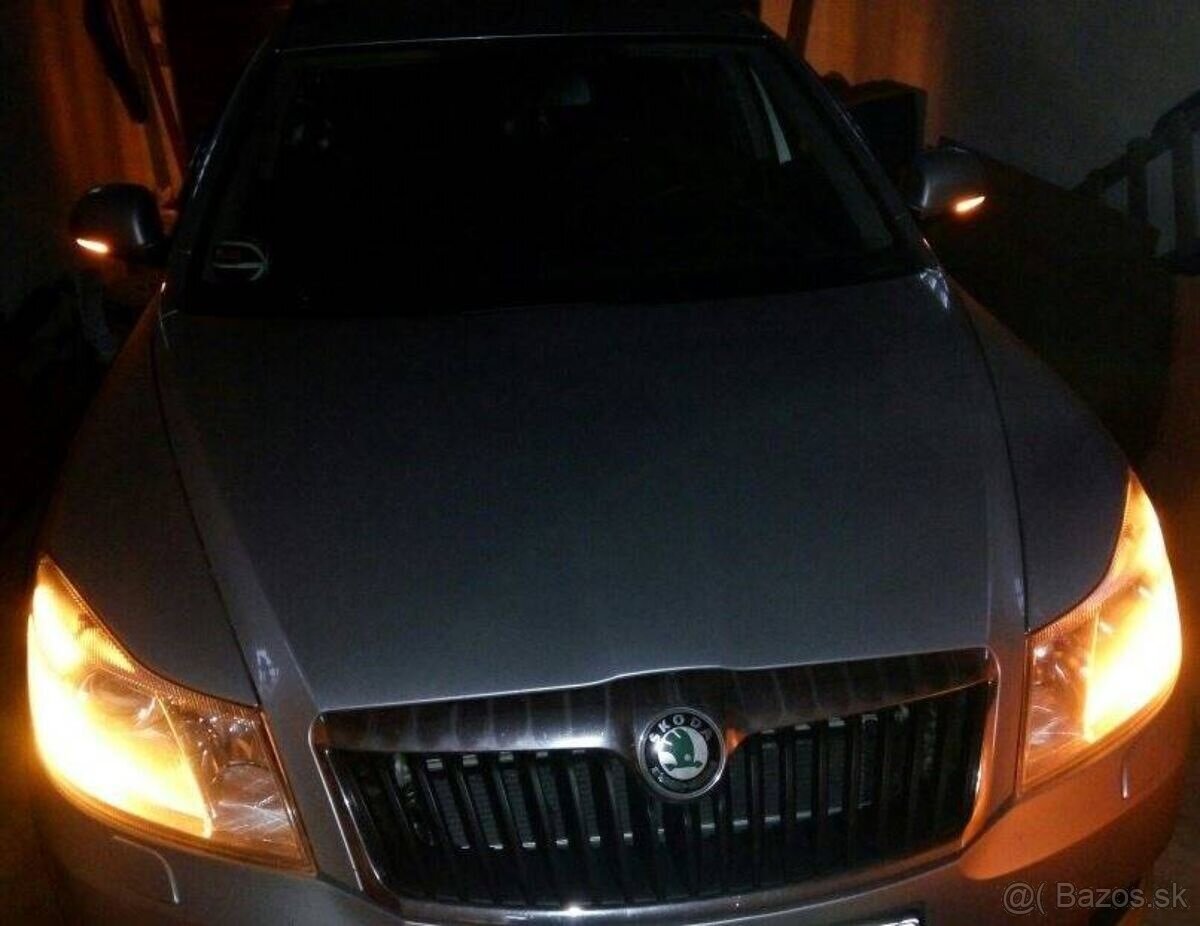 DYNAMICKE LED SMEROVKY DO SPATNYCH ZRKADIEL - 16