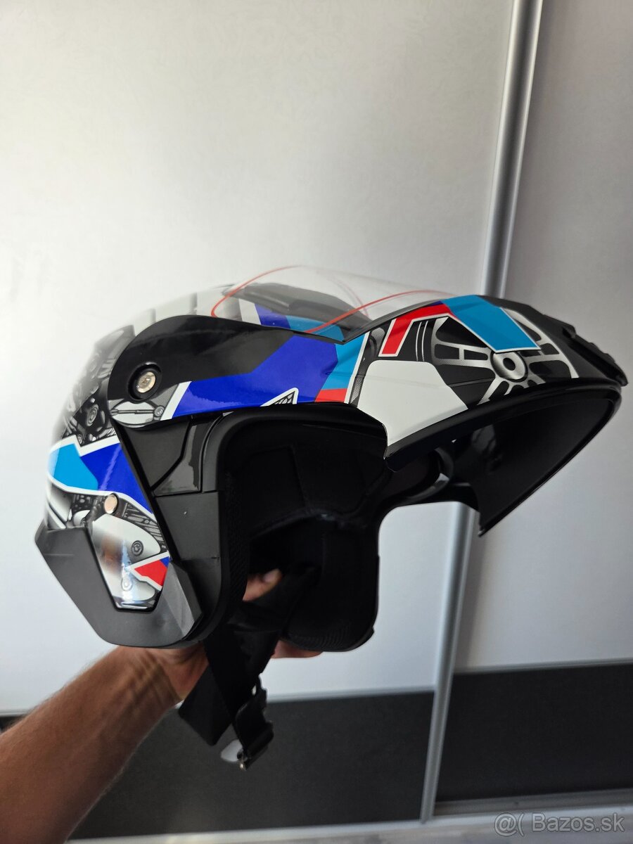 Predám motorkarskú prilbu - 16
