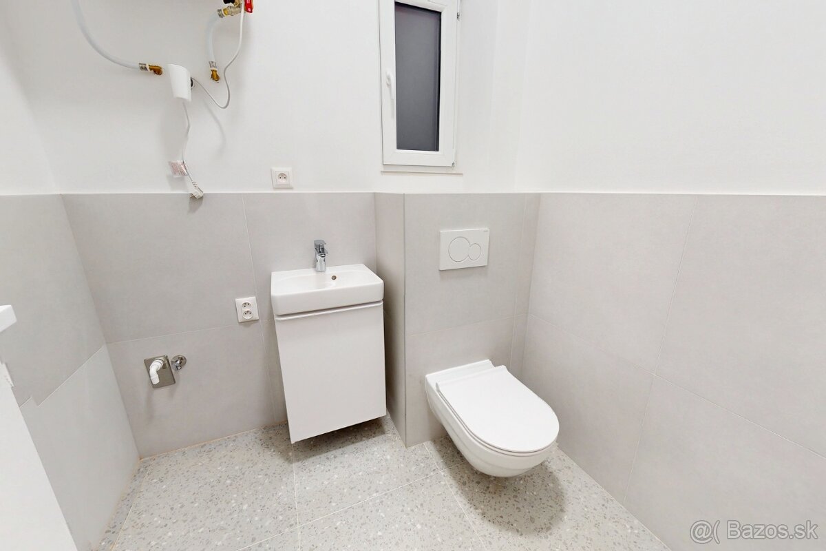 EXKLUZÍVNE 2-izb zrekonštruovaný byt STARÉ MESTO - 16