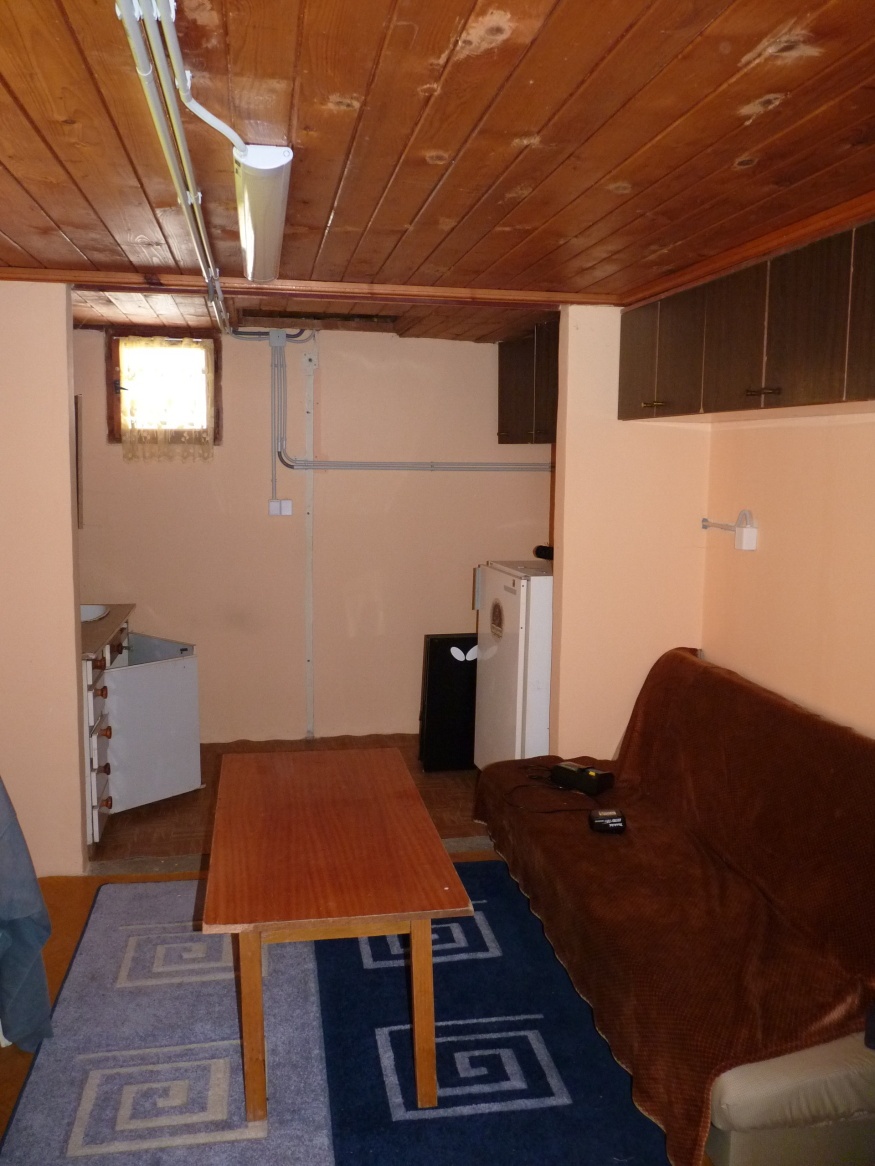 Predaj, murovaná chata, záhrada, Nové Zámky - 16