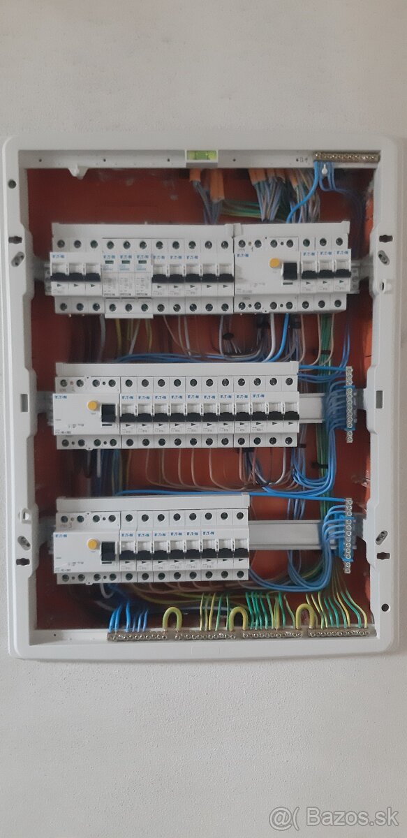 Elektrikár – elektrikárske práce - 16