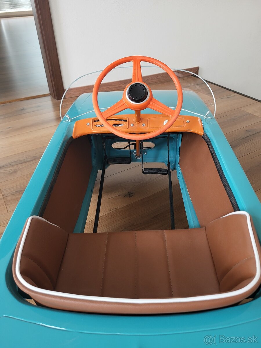 Šlapacie autíčko moskvič - 16