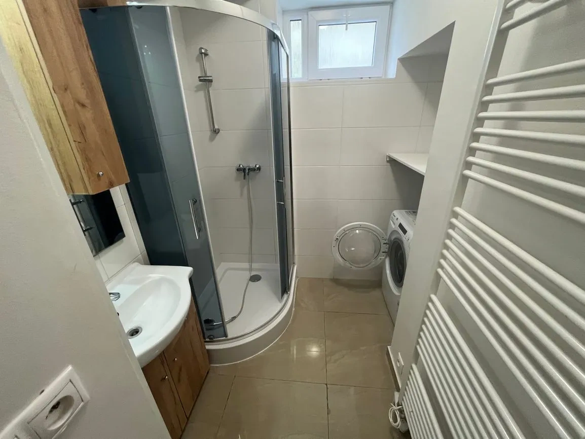 NA PRENÁJOM 3 IZBOVÝ BYT TRENČÍN, ZÁMOSTIE - 16