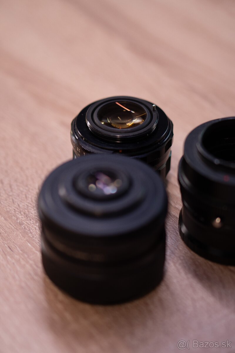 Starý objektív M42 - Revuenon-special 35mm f 2.8 - 16