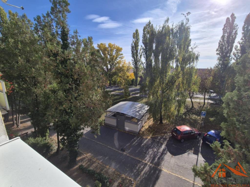 Na predaj garsónka po rekonštrukcii Komárno - 16