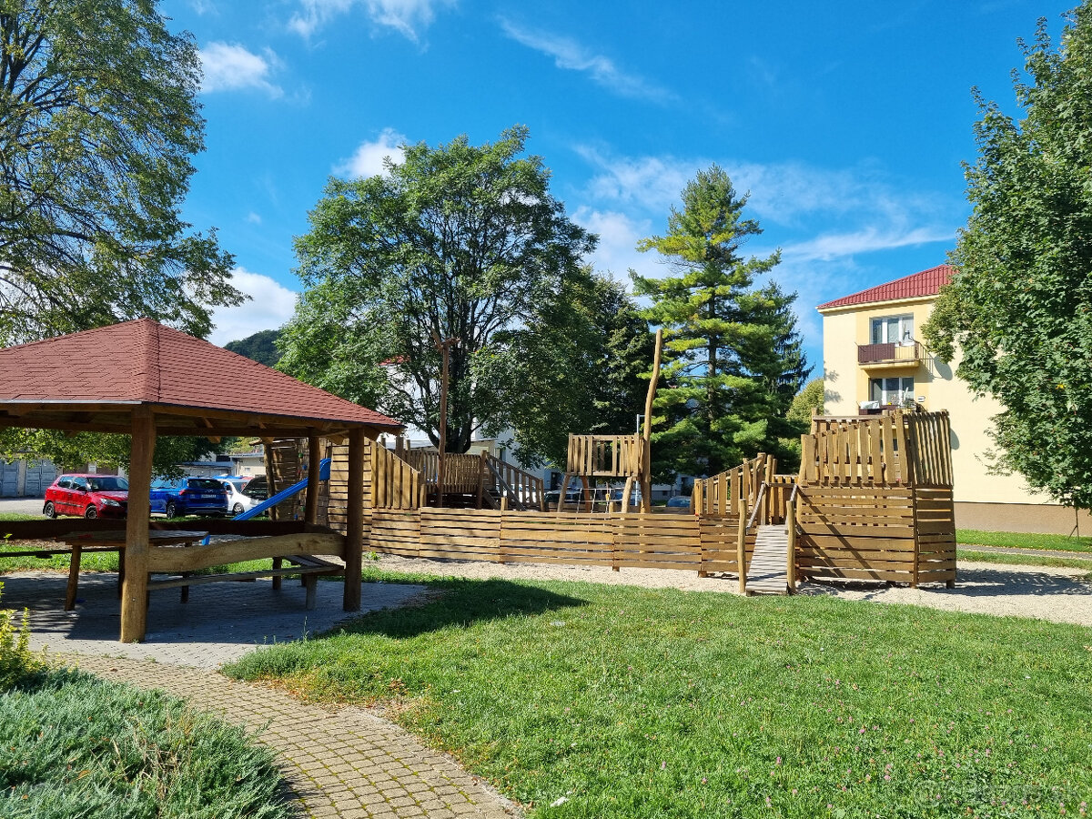 3 IZBOVÝ TEHLOVÝ BYT s BALKÓNOM +GARÁŽ -BREZOVÁ p.B. -MYJAVA - 16