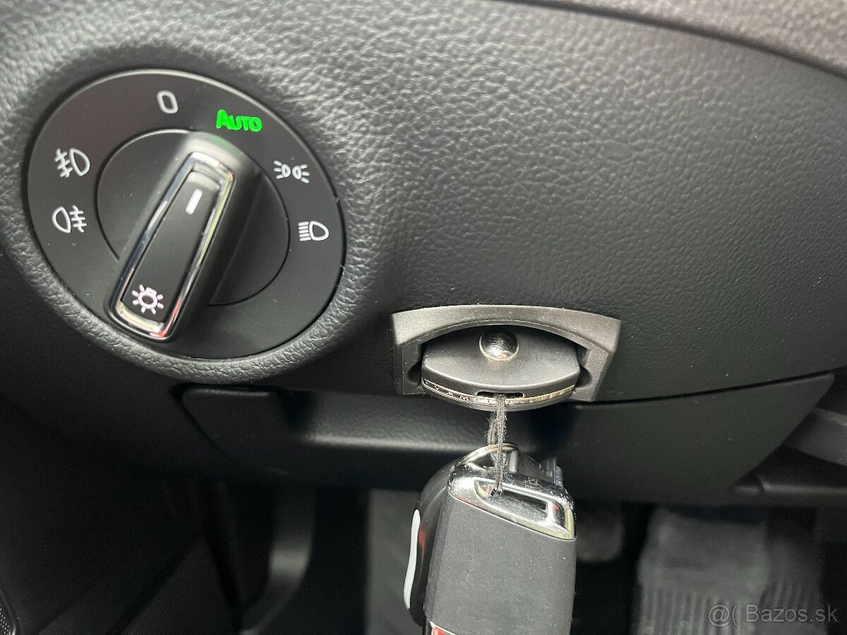 Škoda Superb 2.0 Tdi 110kw Style - 16