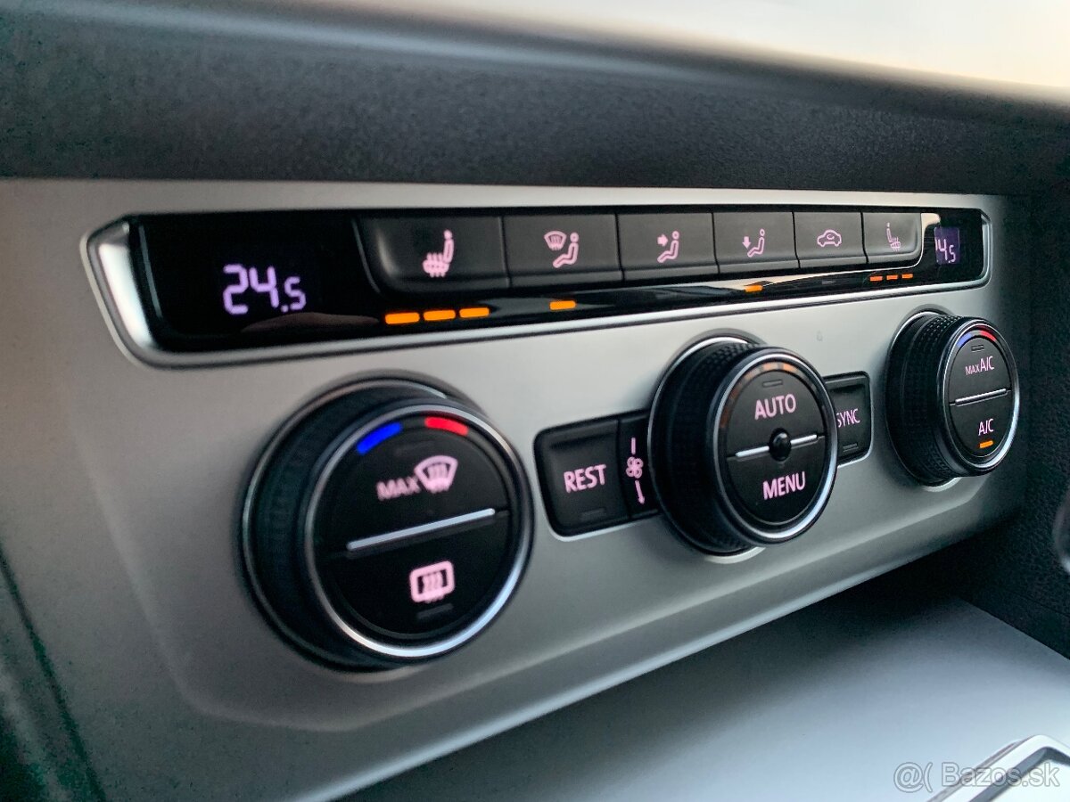 Volkswagen Passat - 16