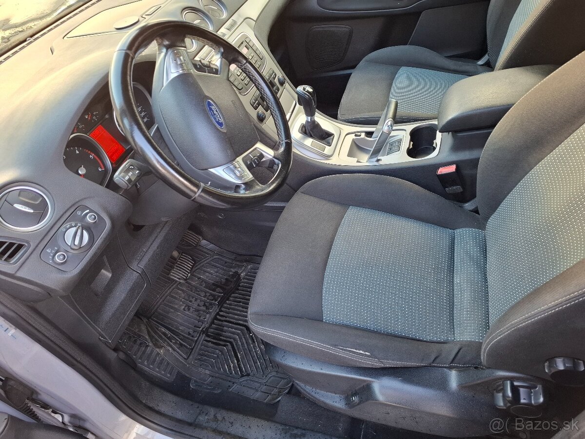 Ford Galaxy 2.0 TDCi, 7-miestny, automat – 3500 € - 16