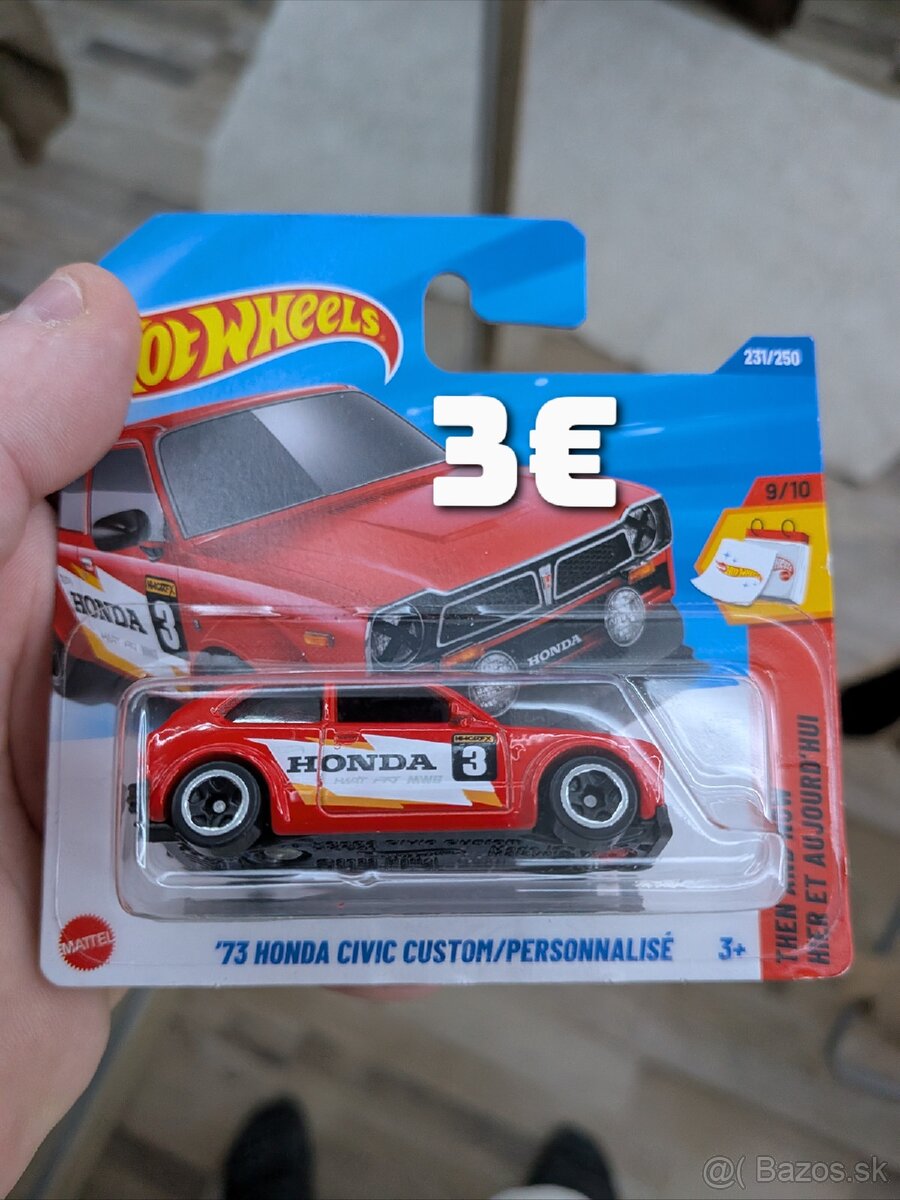 Hotwheels - 16
