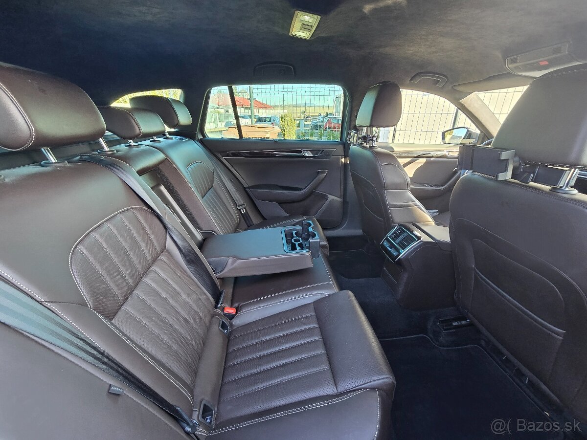 Superb 3 2.0 TSI L&K - 16