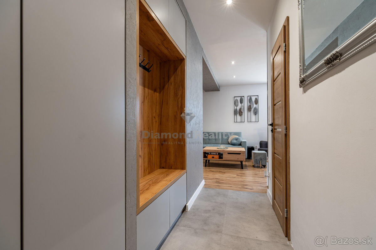 NA PREDAJ KOMPLETNE ZREKONŠTRUOVANÝ 2 IZBOVÝ BYT S BALKÓNOM - 16