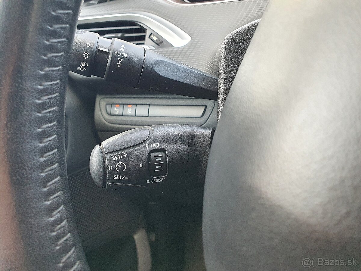 Peugeot 2008 1.2 Pure tech - Access - 16