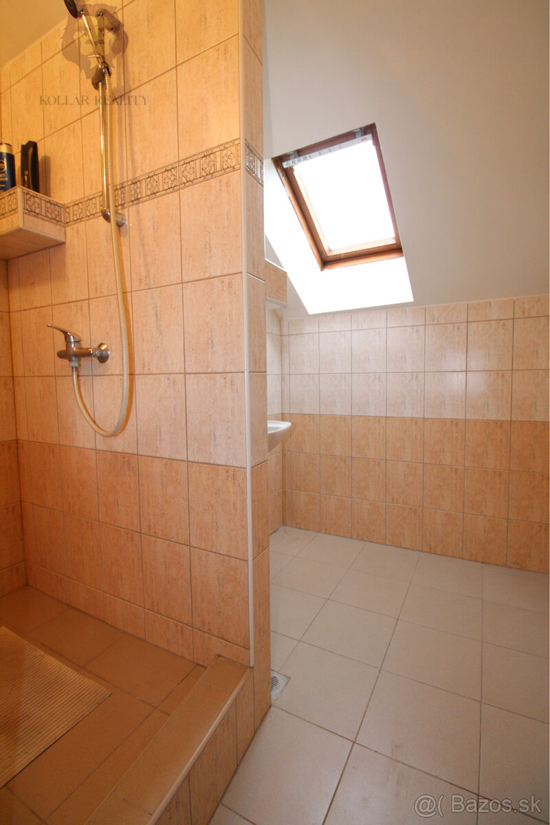 ZNÍŽENÁ CENA - NA PREDAJ - Veľký Rodinný dom Sokolovce - 16