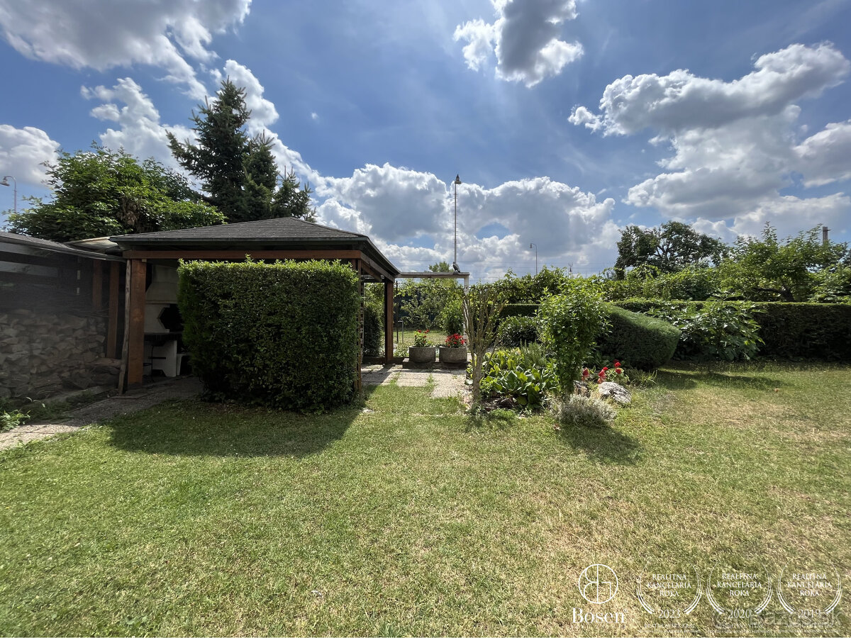 Rekreačná chata so súpisným číslom na predaj - 16