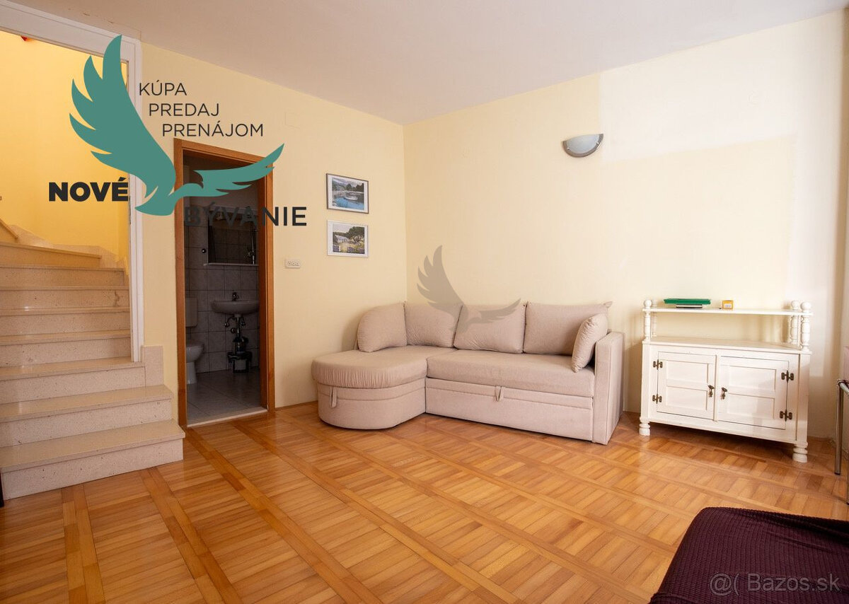 Kamenný dom v centre Šibenika - Chorvátsko - 16