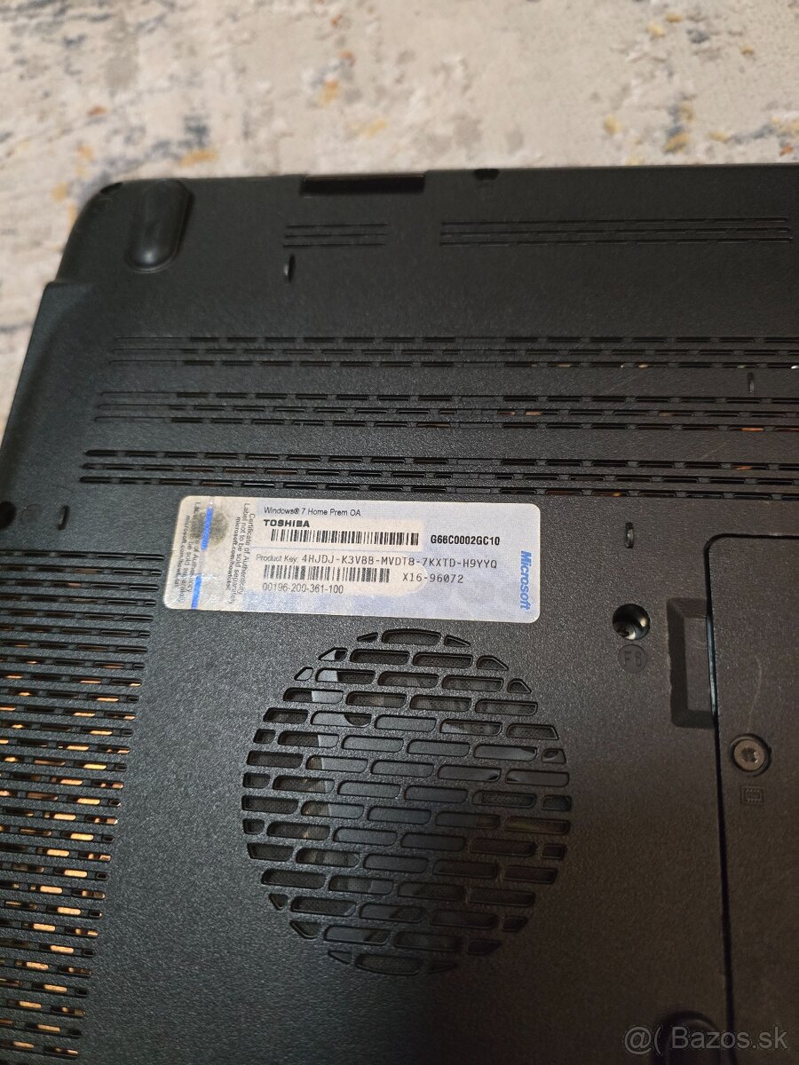 Toshiba Qosmio F750-12D - 16