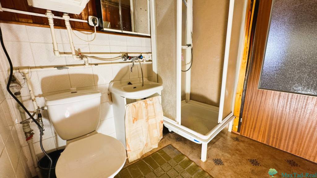 Dvojnásobná radosť pri vode: dve chaty na jednom mieste - 16