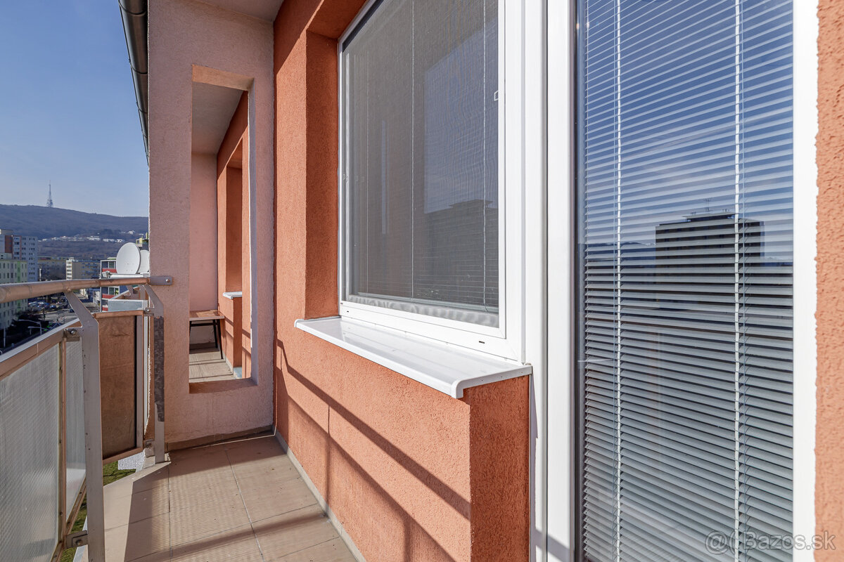 Na prenájom moderný 2-izbový byt v Bratislave - Riazanská - 16