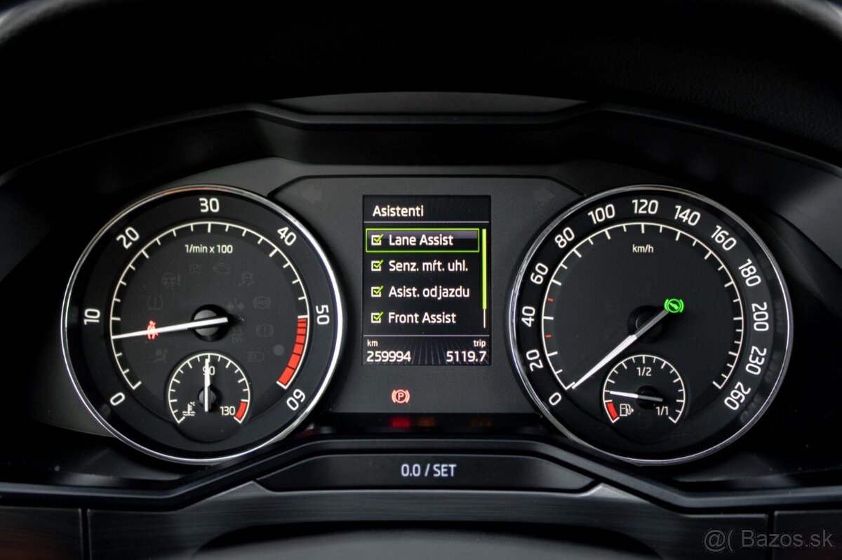 Škoda Superb Combi 2.0TDI 110kw - 16