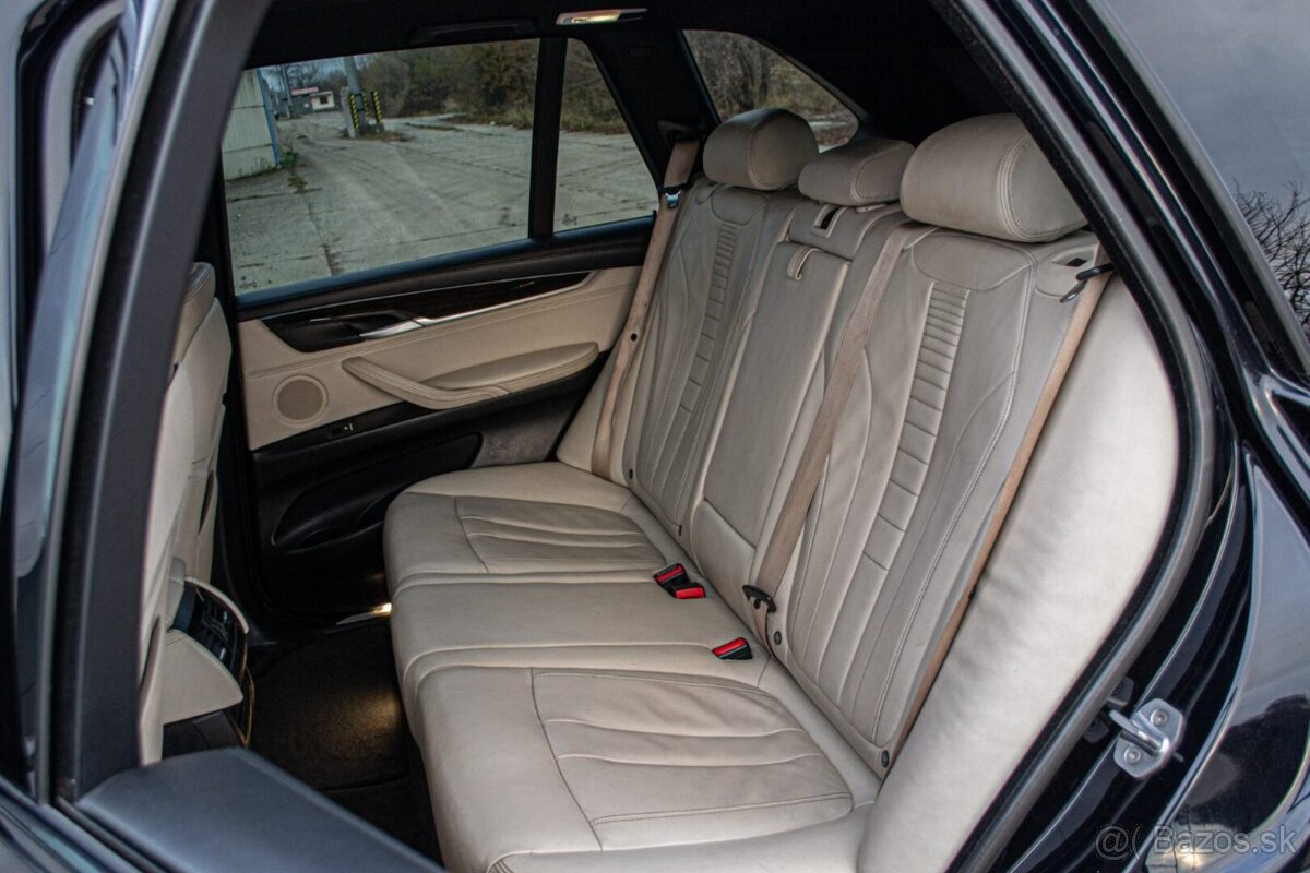 BMW X5 xDrive30d 190kW M-Packet - 16