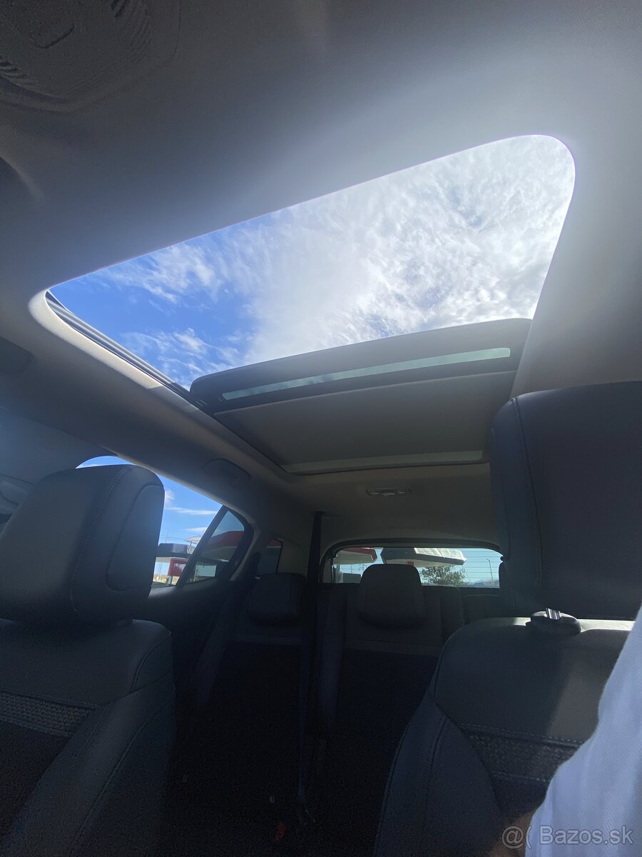 Citroen C5 AIRCROSS Plug-in hybrid SHINE v ZÁRUKE - 16