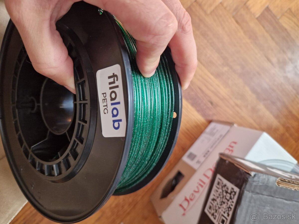 PRUSA MK3S+ (s filamentami) - 16