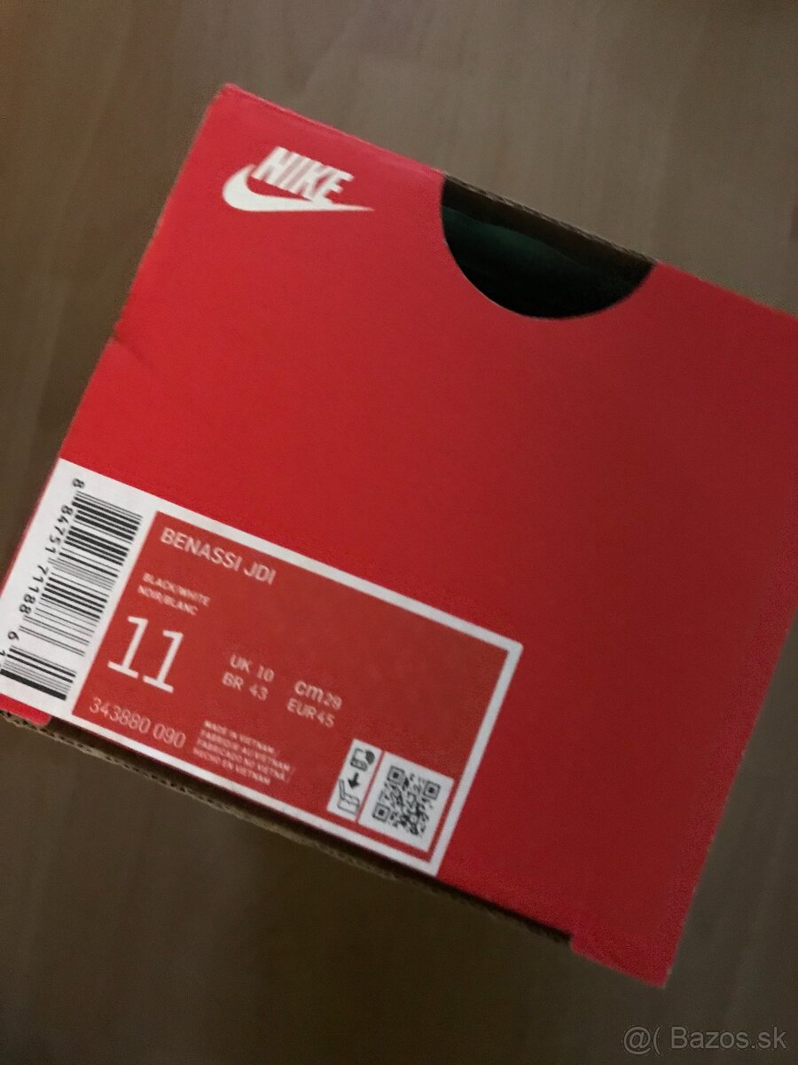 ŠĽAPKY NIKE BENASSI JDI veľ. 45 (UK 10) + darček - 16