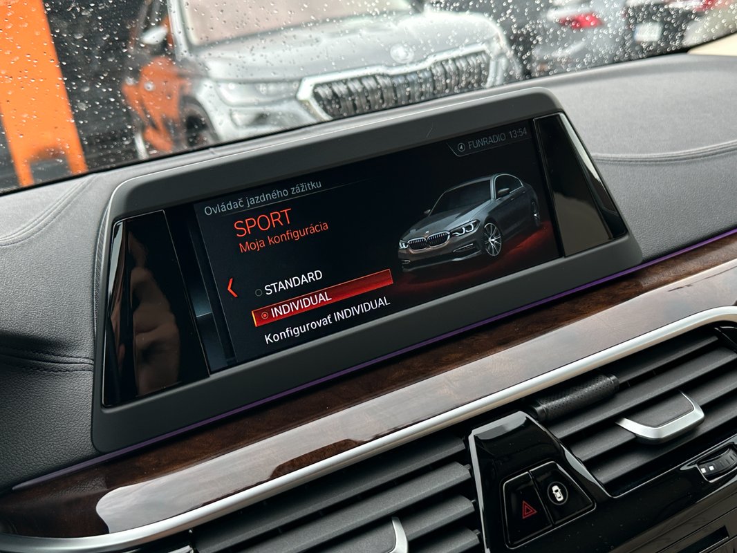 BMW rad 5 530d xDrive A/T - 16