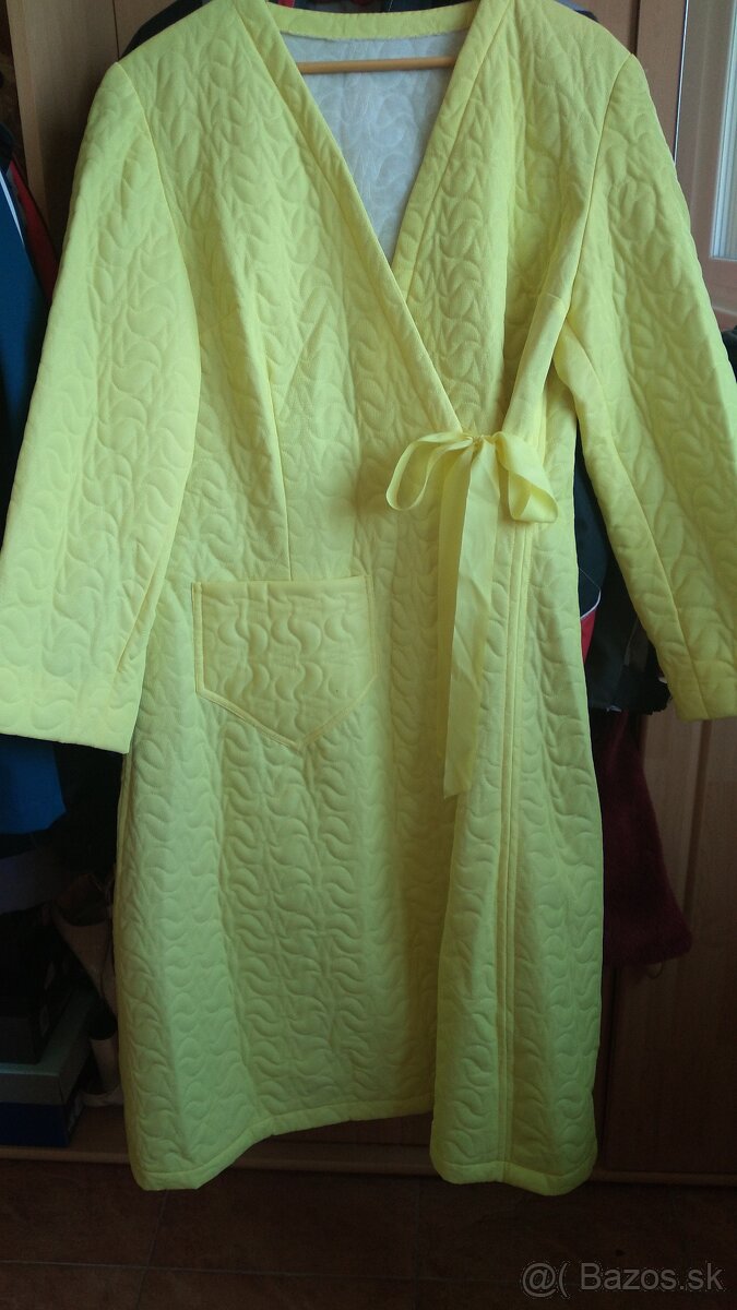 Predám župany,vreckovky-kapesníky, traky - 16