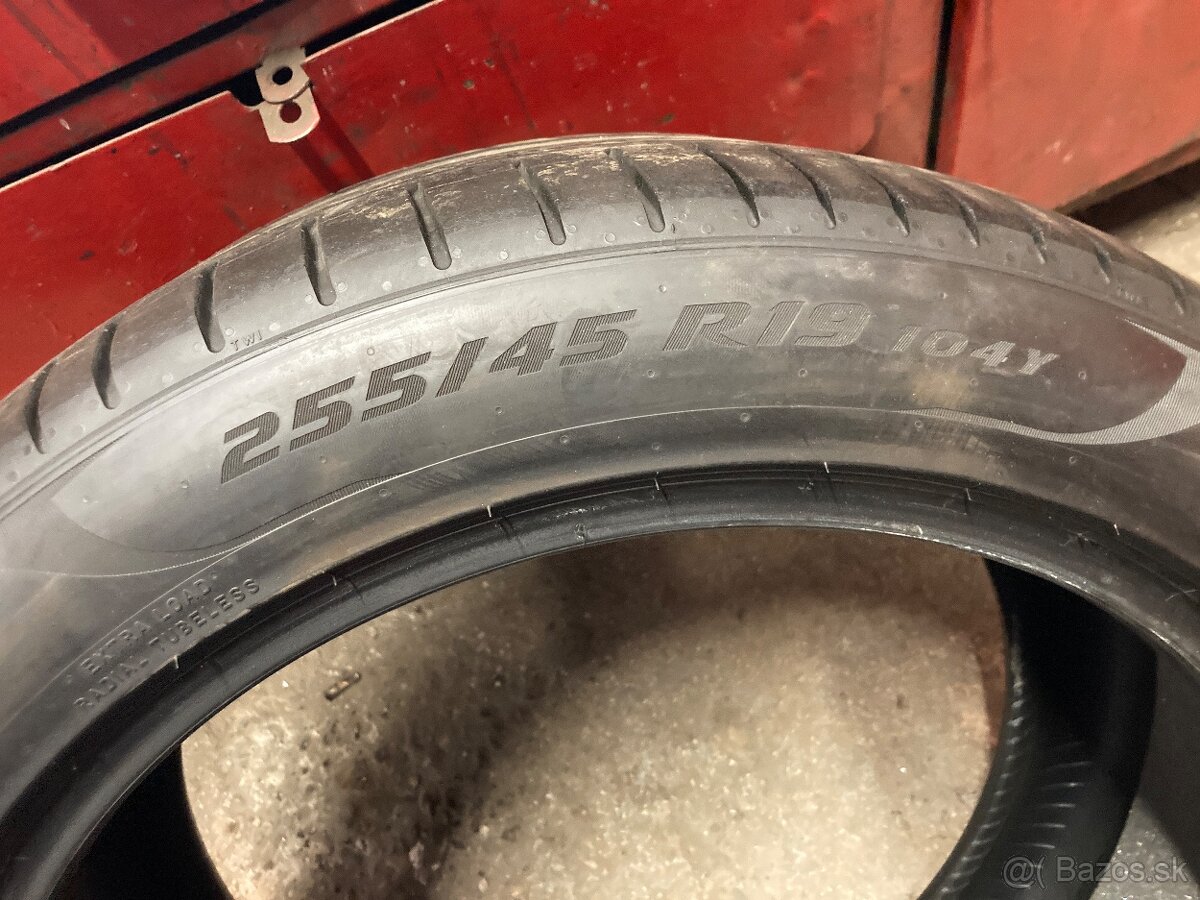 Tesla 19" originál s letnými pneu - 16