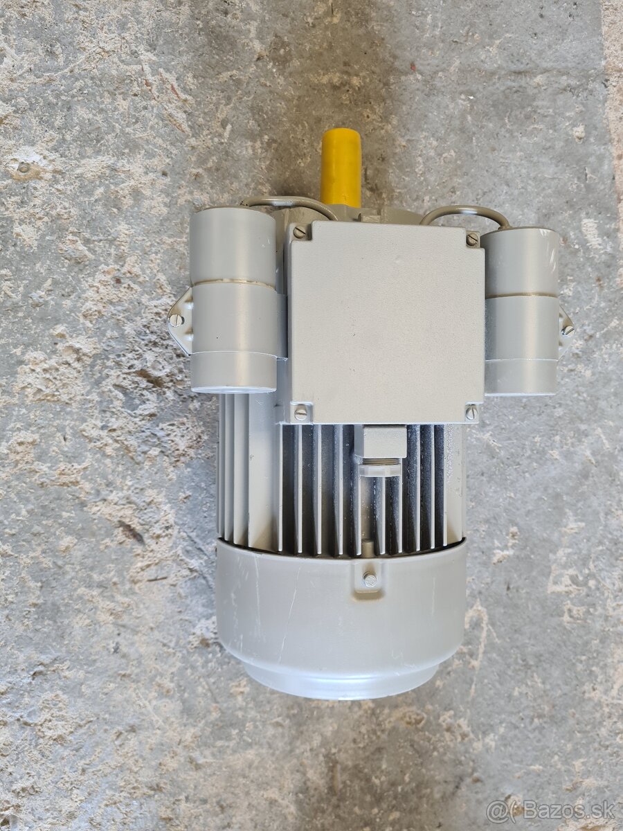Predám rôzne el.motory na vodné čerpadlá Sigma Darling - 16