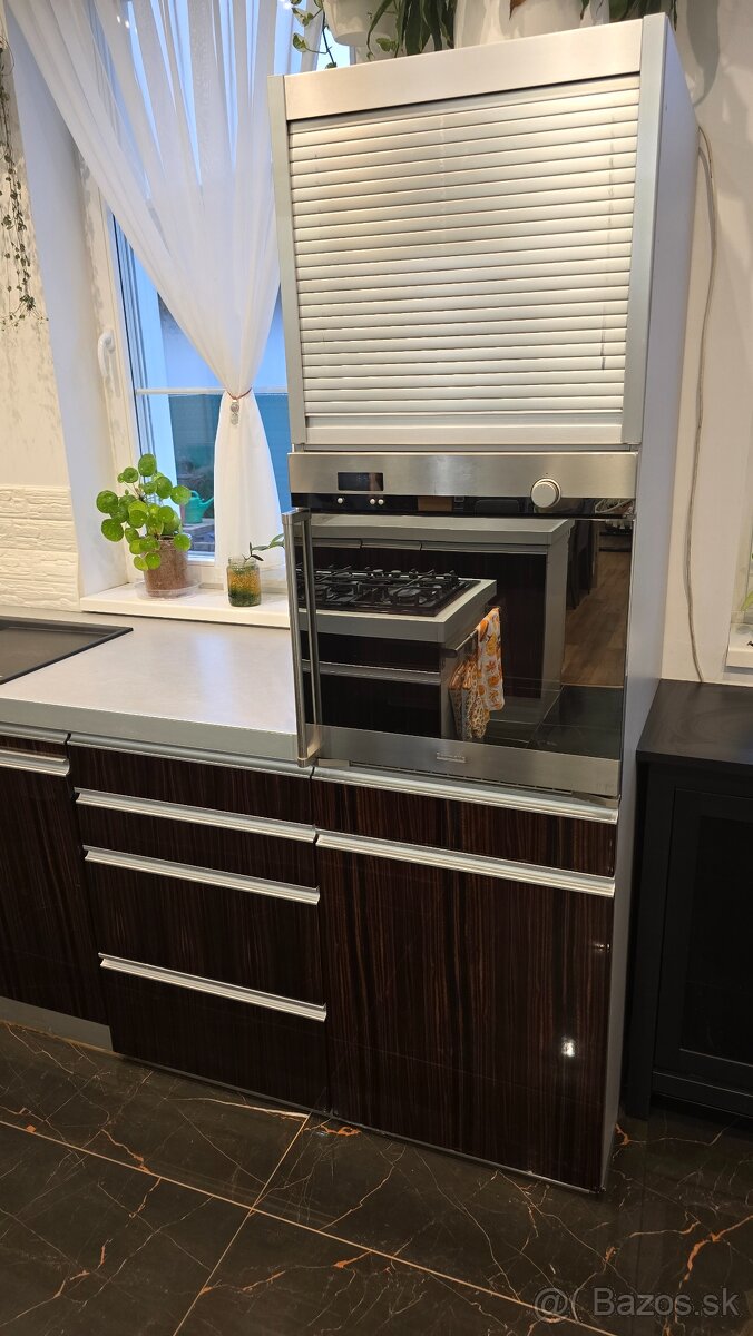 Kuchyňská linka na predaj - 16