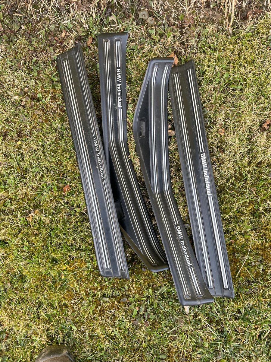 E46 330d 135kw rozpredám - 16